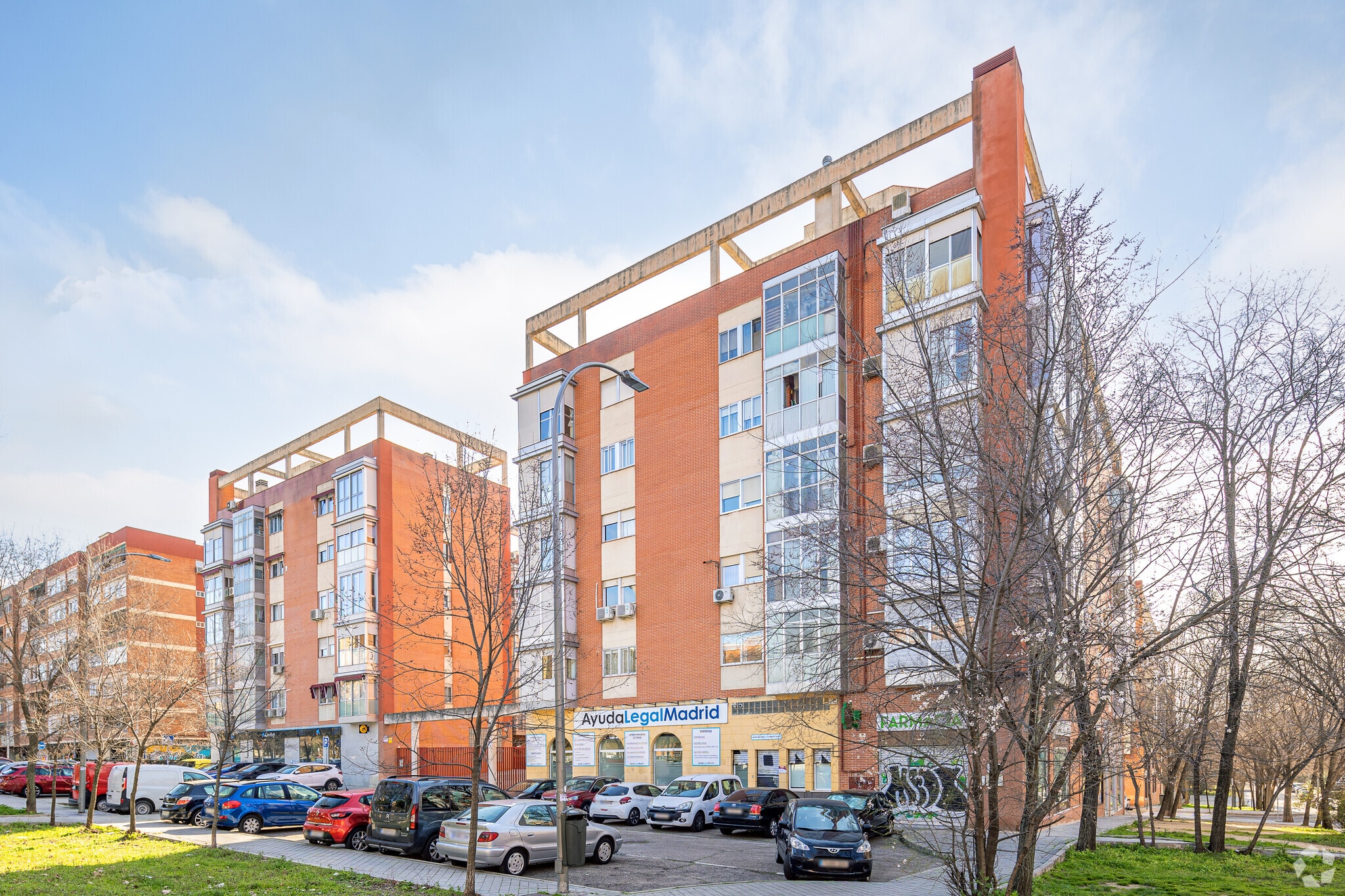 Calle de Pepe Isbert, 2, Madrid, Madrid for sale Primary Photo- Image 1 of 4