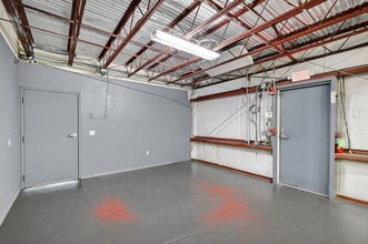 15925 Old Us Highway 441, Tavares, FL à louer Photo intérieure- Image 1 de 10