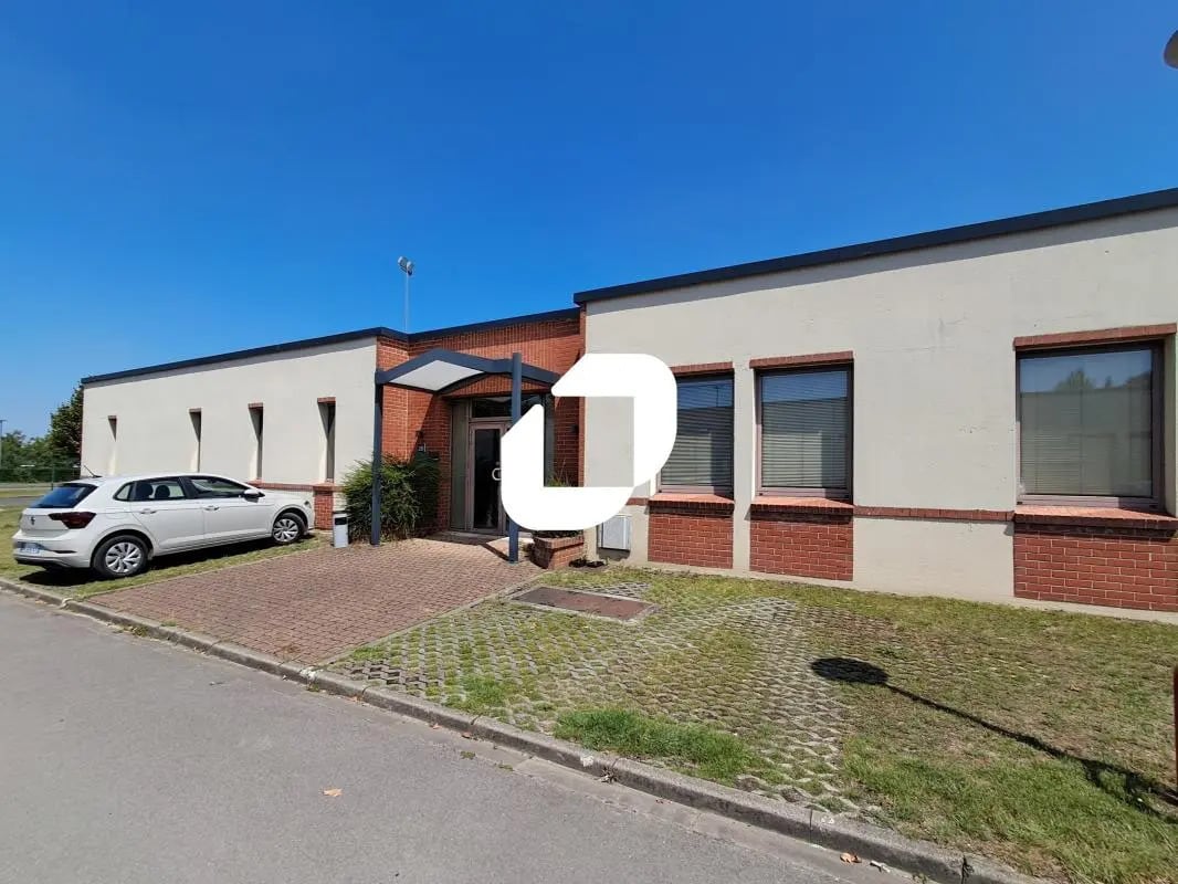 Office in Templemars for lease Building Photo- Image 1 of 10