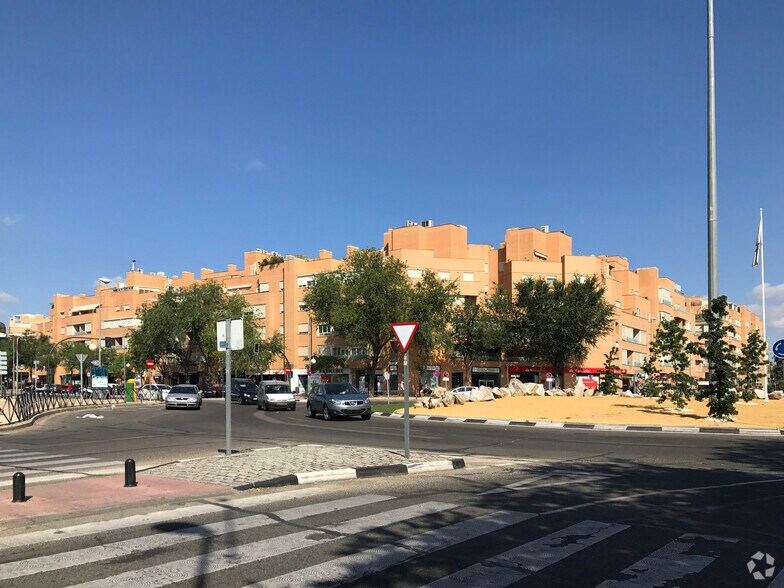 Multifamily in Alcobendas, Madrid for sale - Primary Photo - Image 1 of 1
