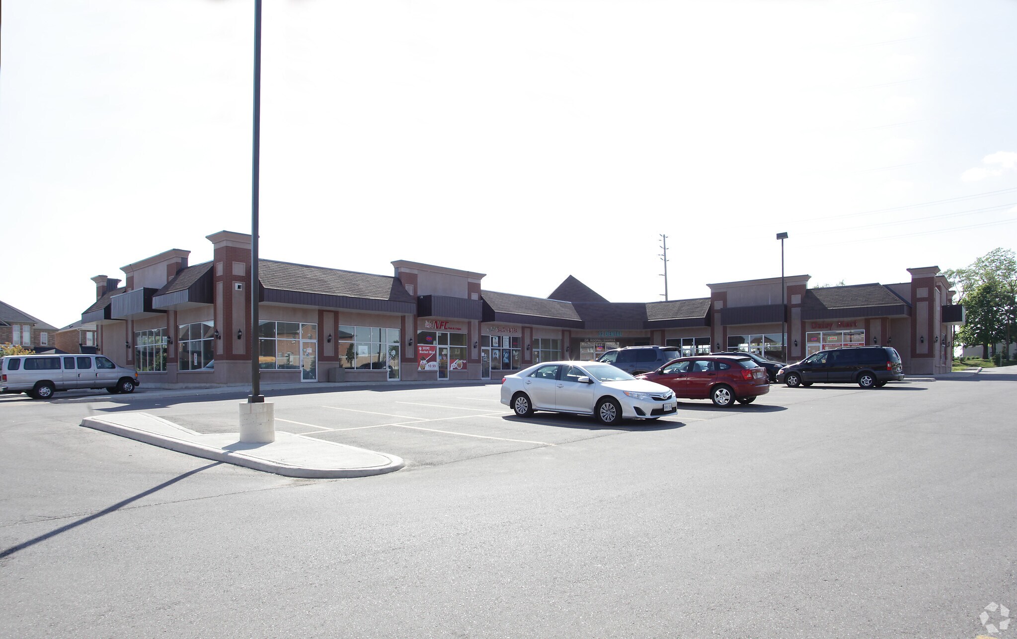 537 Van Kirk Dr, Brampton, ON for sale Primary Photo- Image 1 of 1