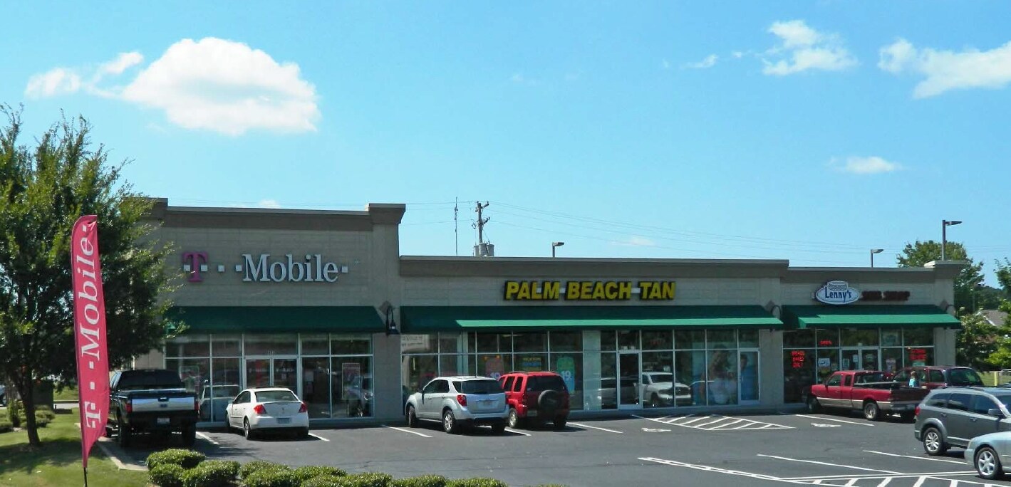 403-409 Cox Creek Pky, Florence, AL à vendre Photo principale- Image 1 de 4