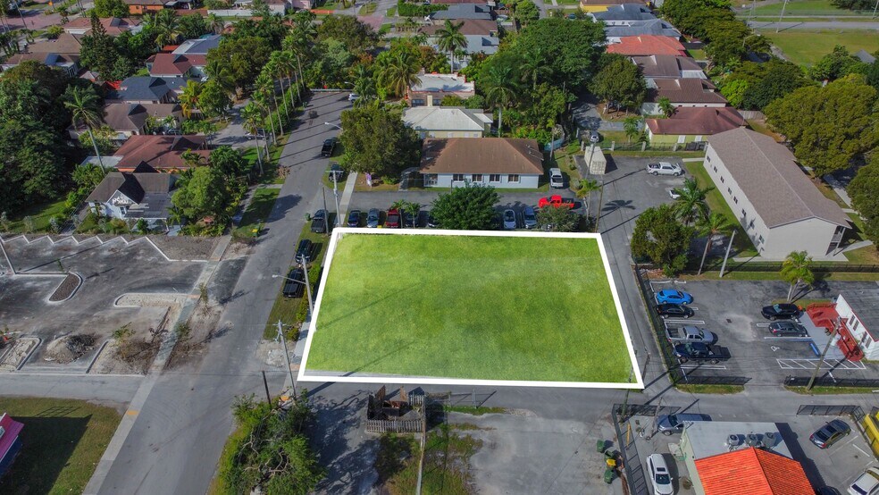 31 NW 4th St, Homestead, FL à vendre - Aérien - Image 3 de 5