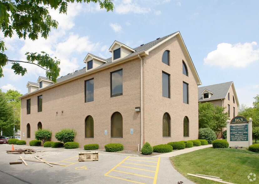 163 N Sandusky St, Delaware, OH à louer - Photo du bâtiment - Image 3 de 4