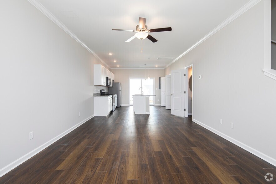 7521 Middle Valley Rd, Hixson, TN à vendre - Photo intérieure - Image 2 de 46