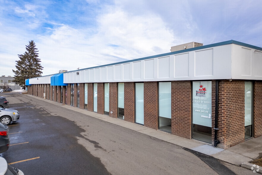 1323 44th Ave NE, Calgary, AB for sale - Primary Photo - Image 1 of 1