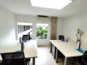 Calle de Edgar Neville, 6-8, Madrid, Madrid for lease Interior Photo- Image 2 of 7