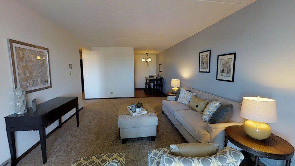 1301 Cambridge St, Hopkins, MN à vendre - Numérisation 3D de Matterport - Image 2 de 21