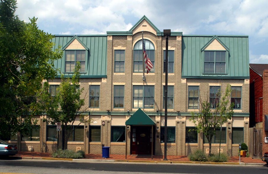 104 West St, Annapolis, MD à louer - Photo du bâtiment - Image 2 de 3
