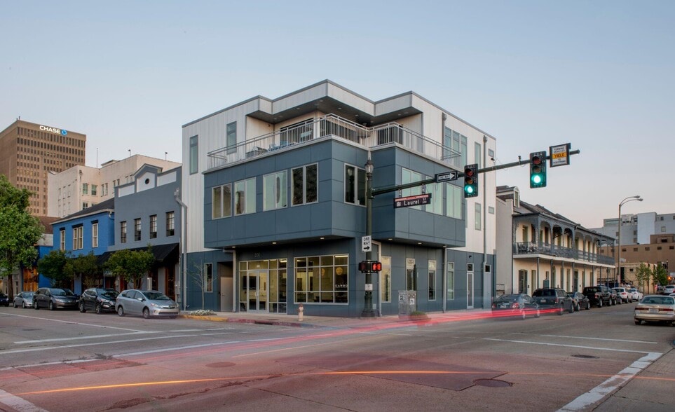 200 Laurel St, Baton Rouge, LA à louer - Photo principale - Image 1 de 33