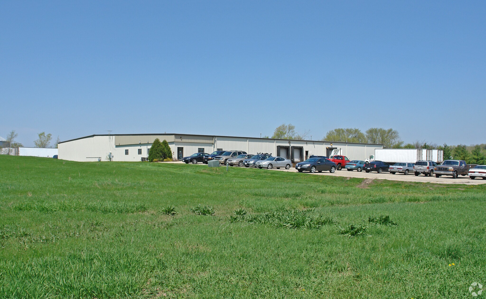 761 N Parkway St, Jefferson, WI for sale Primary Photo- Image 1 of 9
