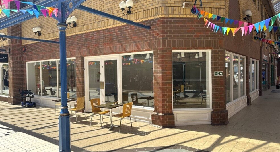 Bear Lanes, Newtown à louer - Photo du bâtiment - Image 1 de 1