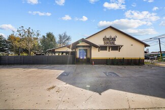 Plus de détails pour 116 Edward Gary St, San Marcos, TX - Commerce de détail à louer