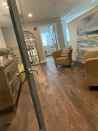 Plus de détails pour 748 Bethlehem Pike, Ambler, PA - Bureau à louer