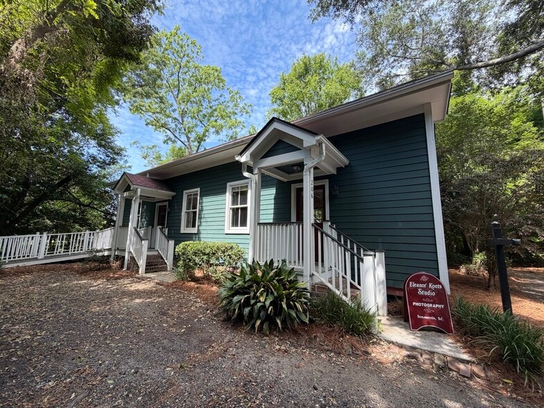 206 E 2nd North St, Summerville, SC à louer - Photo du bâtiment - Image 3 de 5