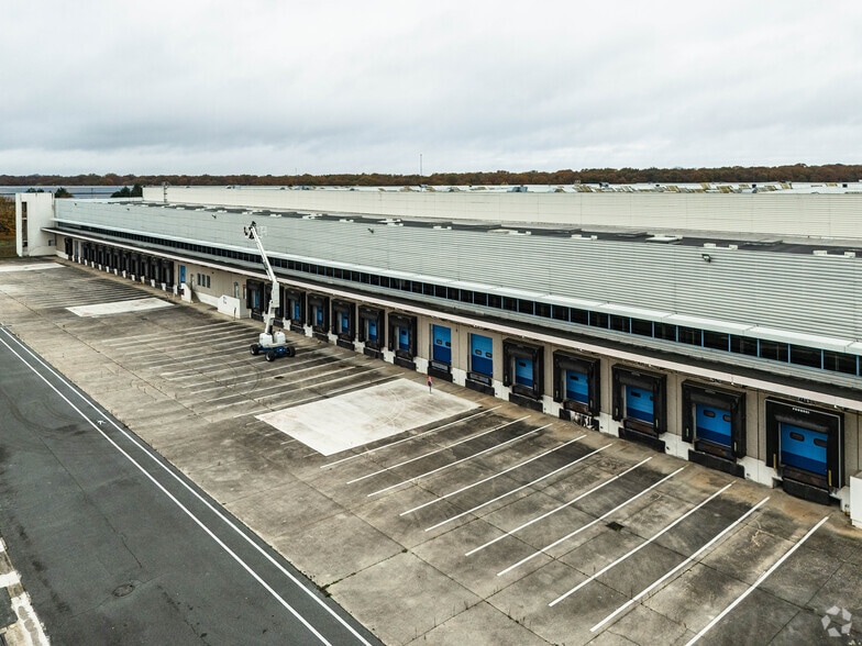 2 Boulevard Jean Monnet, Combs-la-Ville for lease - Building Photo - Image 3 of 3