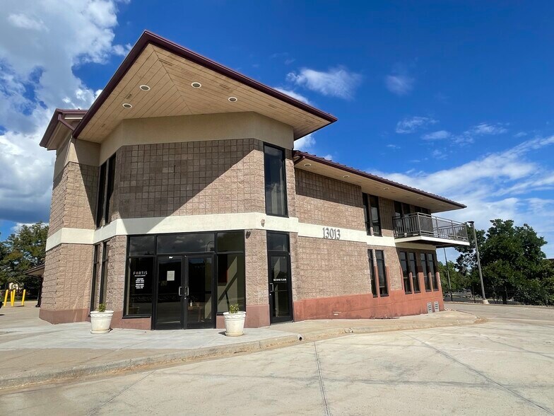 13013 W Alameda Pky, Denver, CO à vendre - Photo du bâtiment - Image 1 de 18