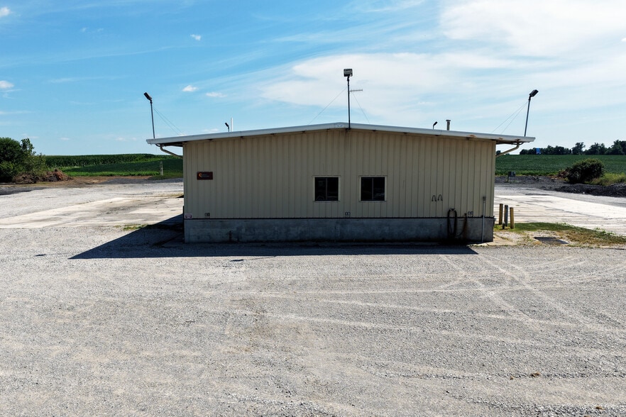 5601 IN-32, Crawfordsville, IN for lease - Building Photo - Image 3 of 17