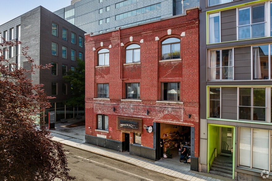 64 Rue Prince, Montréal, QC for sale - Building Photo - Image 2 of 4