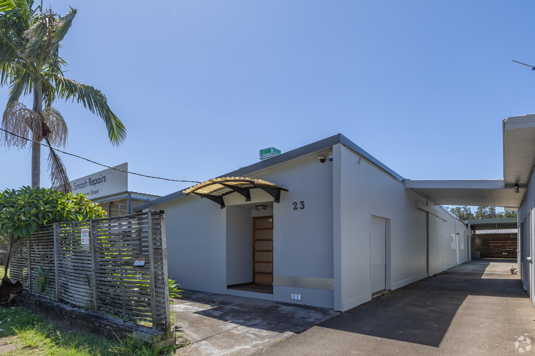 23 Warraba Rd, North Narrabeen for lease Building Photo- Image 1 of 7