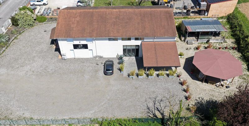 Flex in VILLETTE-D'ANTHON for sale - Building Photo - Image 3 of 17