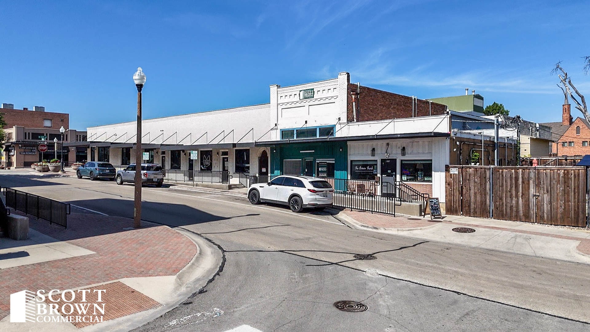 205-211 Cedar St, Denton, TX for lease Building Photo- Image 1 of 10