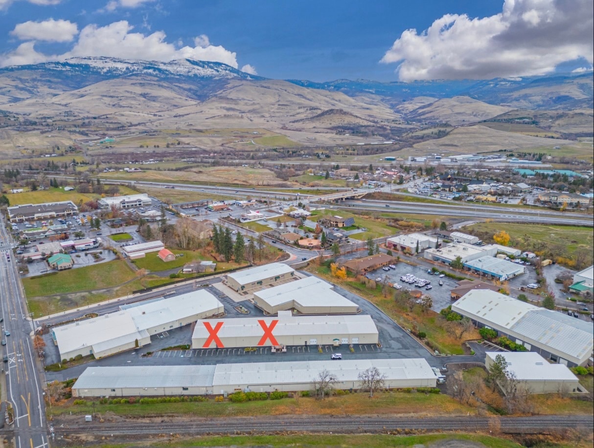 688 Tolman Creek Rd, Ashland, OR for lease Primary Photo- Image 1 of 23