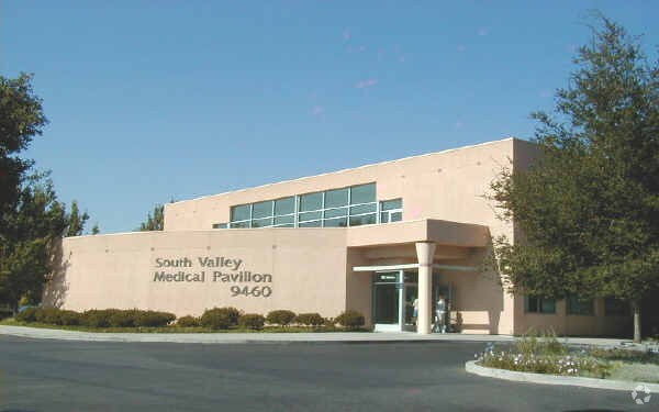 9460 No Name Uno, Gilroy, CA à louer - Photo du bâtiment - Image 3 de 16