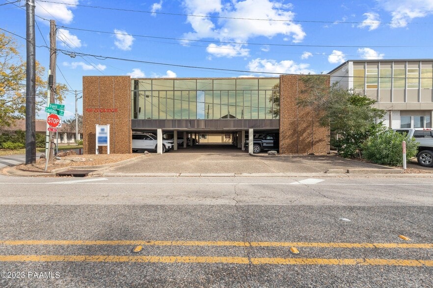 969 Coolidge St, Lafayette, LA à louer - Photo du bâtiment - Image 3 de 21