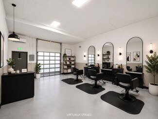 Plus de détails pour 1211 Okeechobee Rd, West Palm Beach, FL - Local d'activités à louer