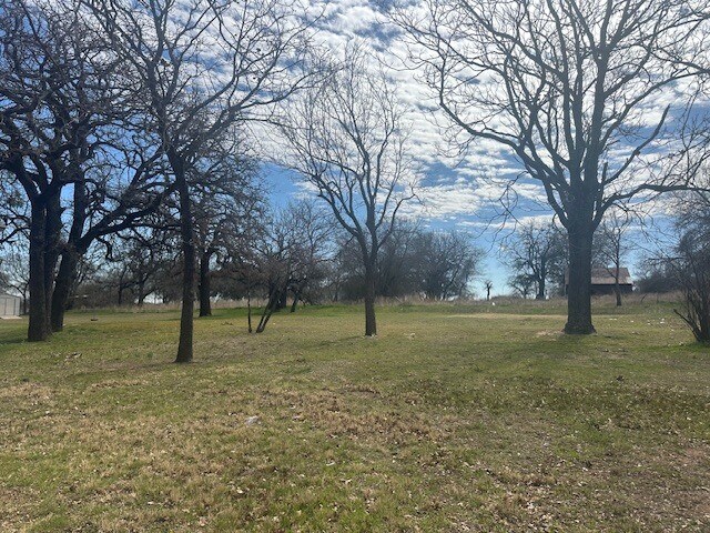 601 W Highway 199, Springtown, TX à vendre - Photo du bâtiment - Image 3 de 10
