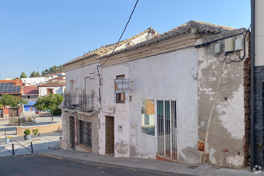 Calle Resbalón, 1, Esquivias, Toledo à vendre - Photo du bâtiment - Image 2 de 2