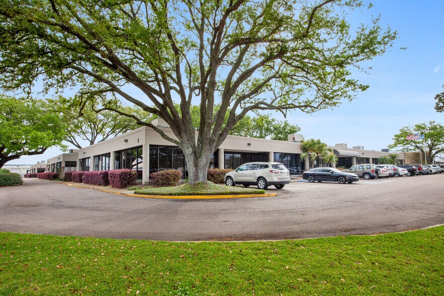 201 Evans Rd, New Orleans, LA à louer - Photo du bâtiment - Image 2 de 10