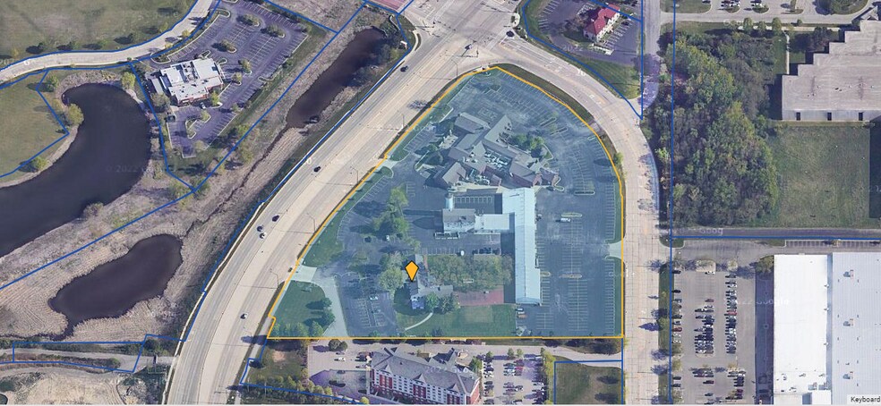 65 S Barrington Rd, South Barrington, IL à vendre - Photo du bâtiment - Image 3 de 25