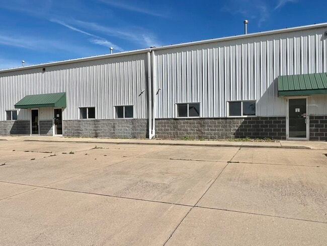 More details for 33549 E Royalton Rd, Columbia Station, OH - Flex for Sale