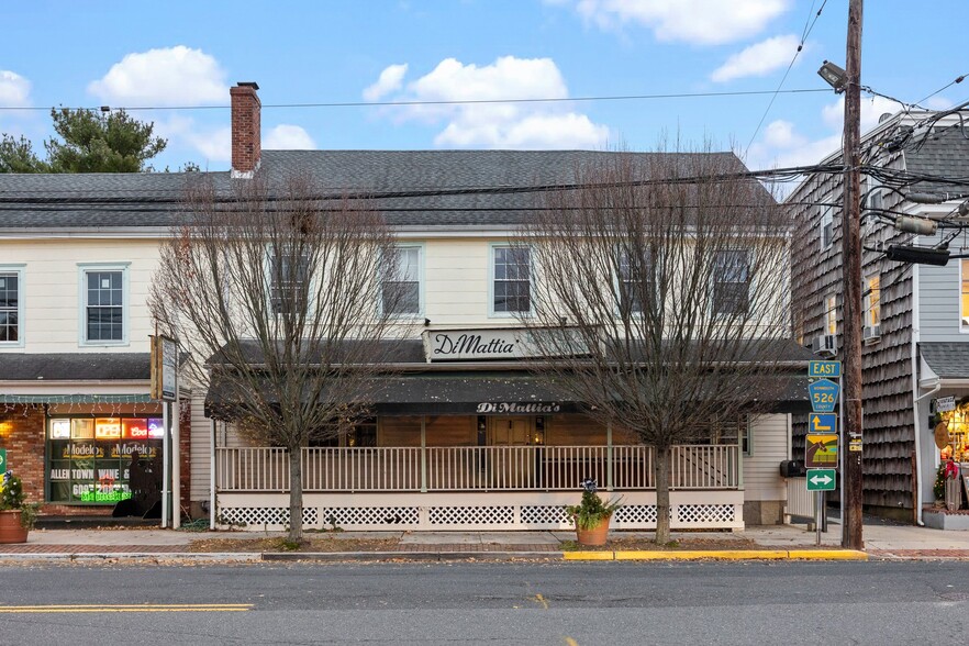 1 N Main St, Allentown, NJ for lease - Primary Photo - Image 1 of 4