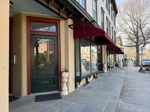 413 Main St, Greenport, NY for lease Building Photo- Image 1 of 13