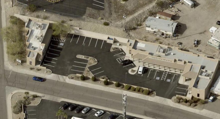 1491 Palma Rd, Bullhead City, AZ à vendre - Photo du bâtiment - Image 2 de 8