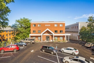 Plus de détails pour 2900 Main St, Stratford, CT - Bureau à vendre