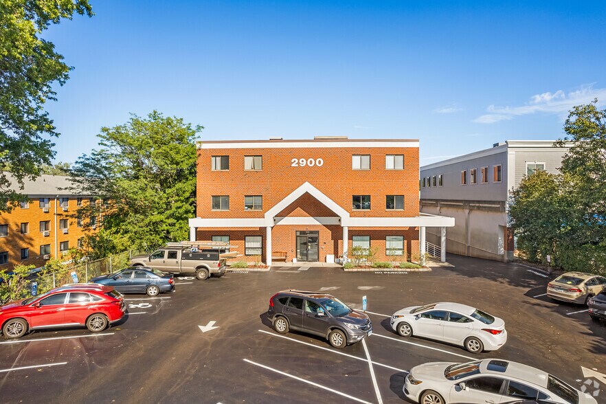 2900 Main St, Stratford, CT à louer - Photo du bâtiment - Image 2 de 36