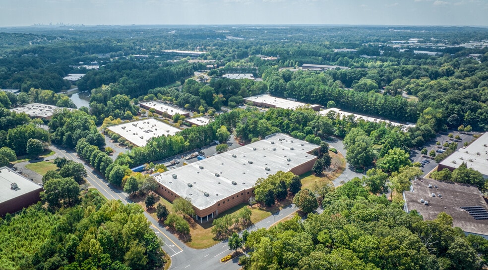 1840 W Oak Pky, Marietta, GA for lease - Aerial - Image 2 of 4