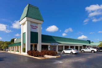 5505-5805 Manatee Ave, Bradenton, FL for lease Interior Photo- Image 1 of 7