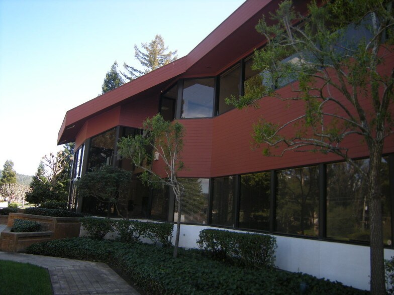 269 Mt. Hermon Rd, Scotts Valley, CA à louer - Photo du bâtiment - Image 1 de 17