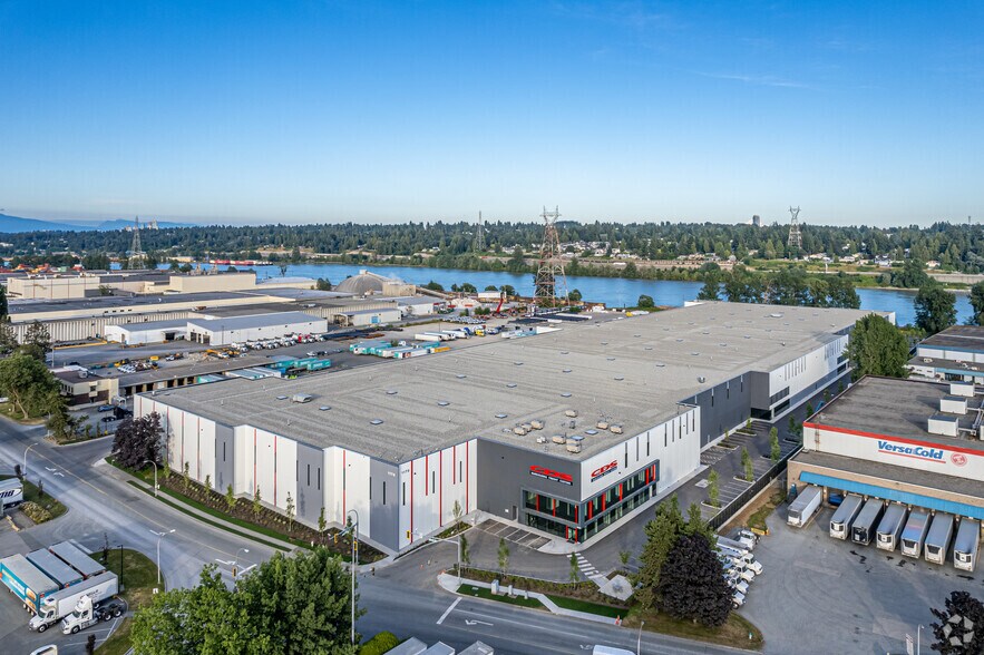 1170 Derwent Way, Delta, BC à louer - Aérien - Image 3 de 3