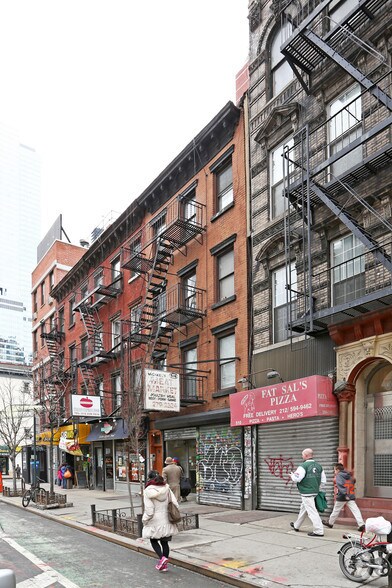 516 9th Ave, New York, NY à louer - Photo du bâtiment - Image 3 de 3