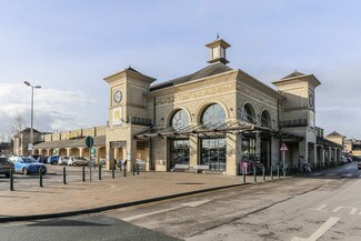 Plus de détails pour Tower Rd, Wetherby - Commerce de détail à louer