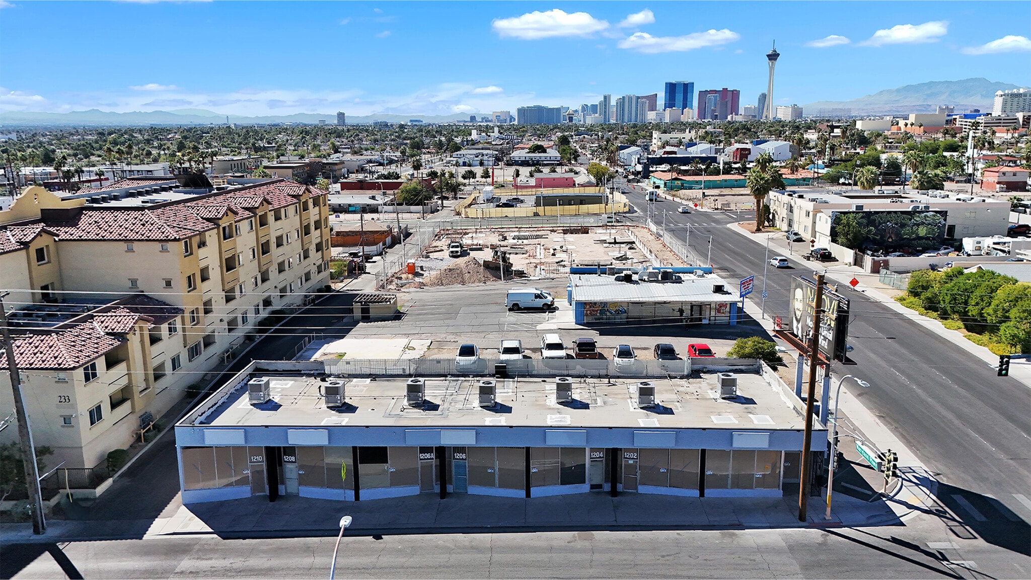1200-1210 Stewart Ave, Las Vegas, NV for lease Primary Photo- Image 1 of 46