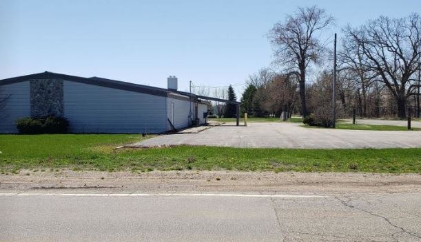 810 17 Mile Rd NE, Cedar Springs, MI à vendre - Photo principale - Image 1 de 8