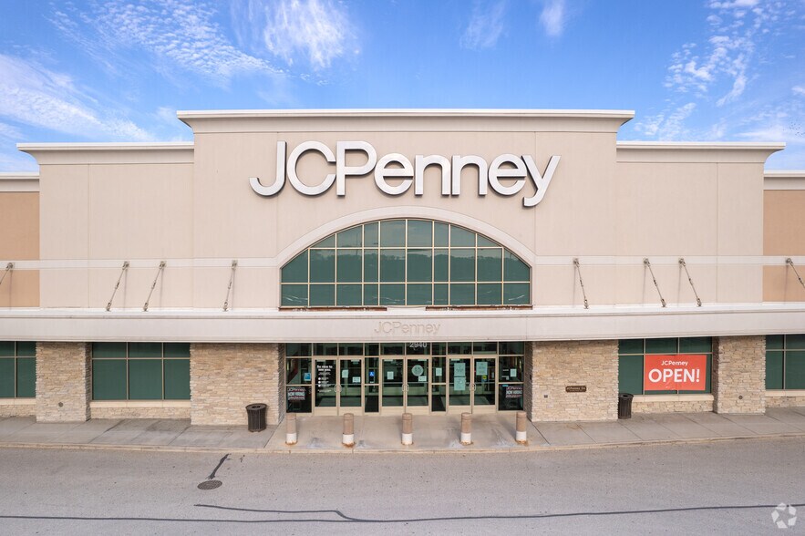 3340 Shoppers Dr, Mchenry, IL à louer - Photo du bâtiment - Image 2 de 6