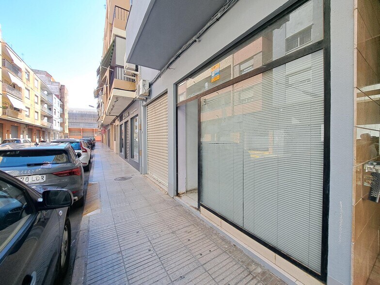 Carrer de Alzira, 4, Cullera, Valencia à vendre - Photo du bâtiment - Image 1 de 11